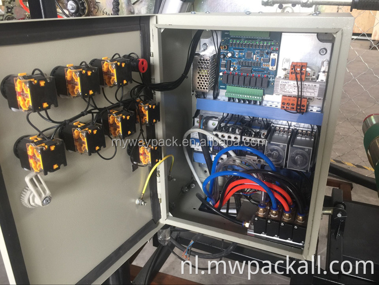 Volledige automatische mini -ronde hooibakers prijs /kuilvoerpakkingmachine